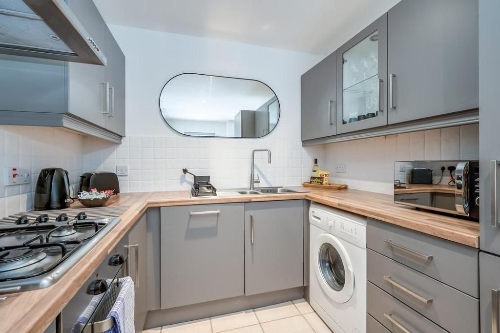 Central Belfast Apartments Chill R&R Eksteriør bilde