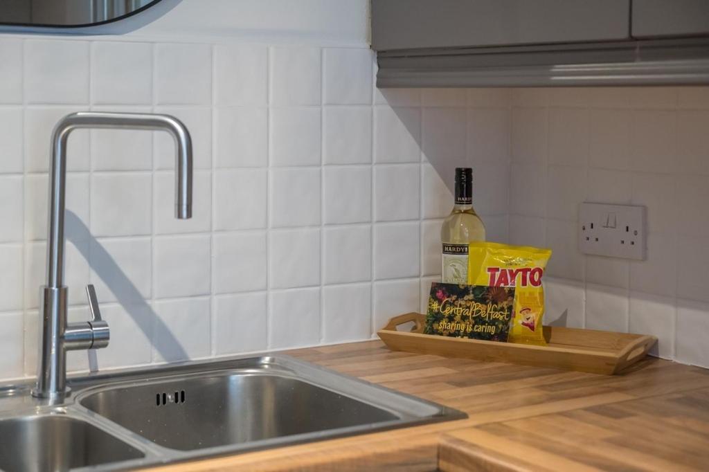 Central Belfast Apartments Chill R&R Eksteriør bilde
